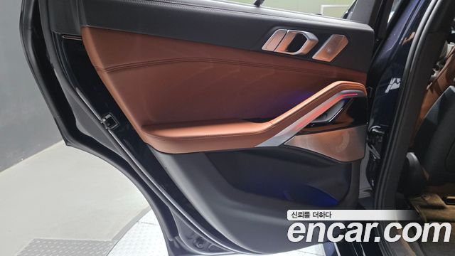 BMW X6 2022 — photo 15
