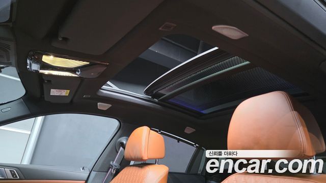 BMW X6 2022 — photo 28