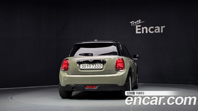Mini Cooper 2019 — photo 4