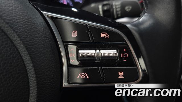 Kia K3 2022 — photo 24