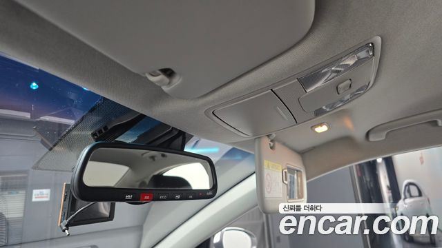 Kia K3 2022 — photo 31
