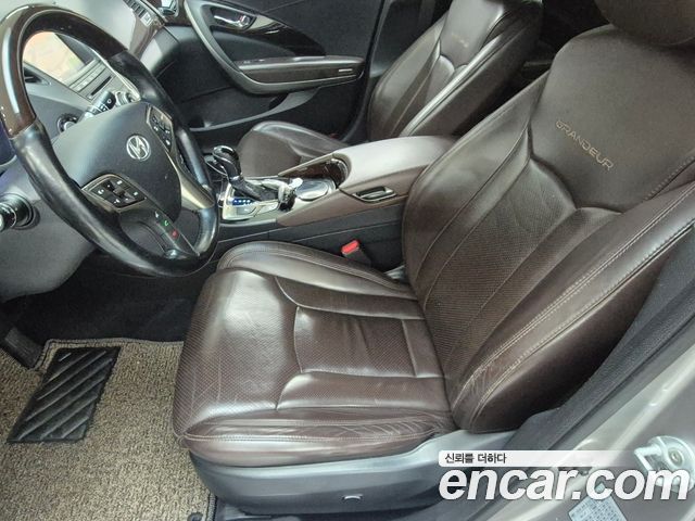 Hyundai Grandeur 2012 — photo 8