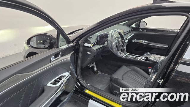 Kia K5 2027 — photo 10