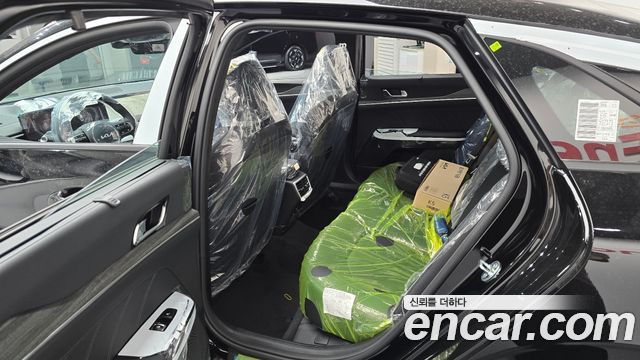 Kia K5 2027 — photo 11