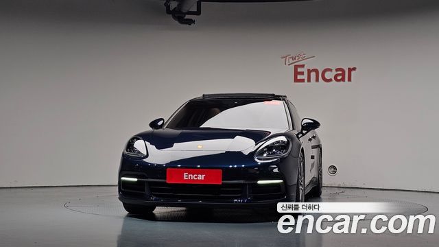 Porsche Panamera 2018 — photo 3
