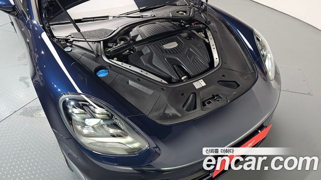 Porsche Panamera 2018 — photo 6