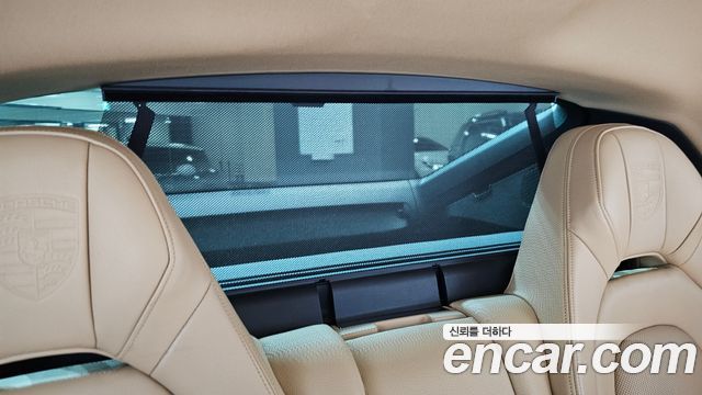 Porsche Panamera 2018 — photo 30
