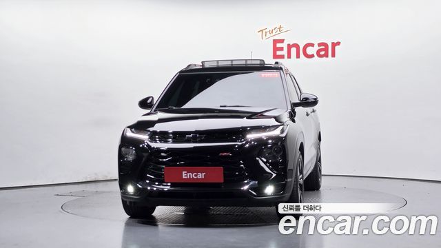 Chevrolet Korea Trailblazer 2023 — photo 3
