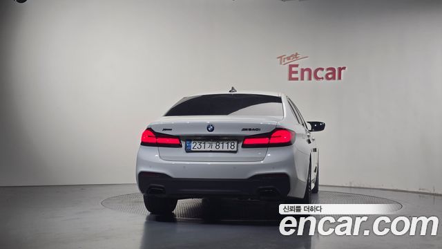 BMW 5-Series 2018 — photo 4