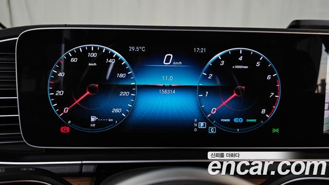 Mercedes-Benz GLE-Class 2020 — photo 8