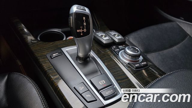 BMW X3 2012 — photo 9