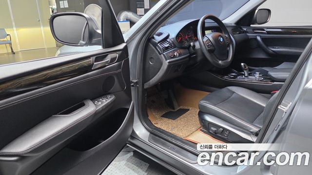BMW X3 2012 — photo 10