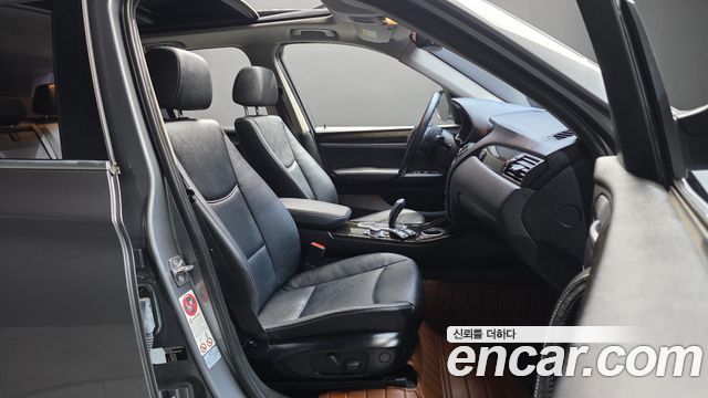 BMW X3 2012 — photo 11