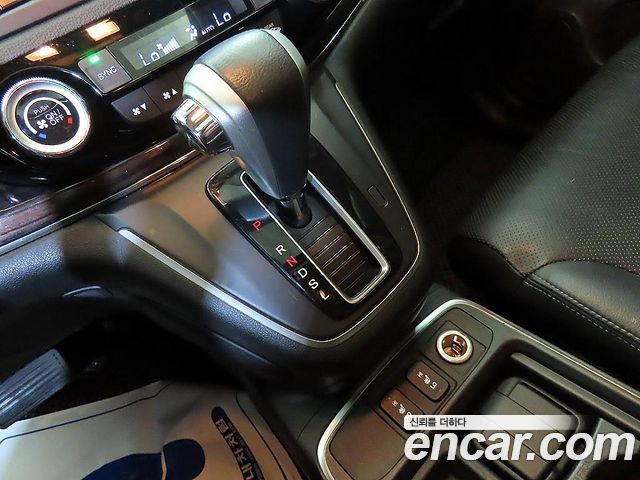 Honda CR-V 2015 — photo 12