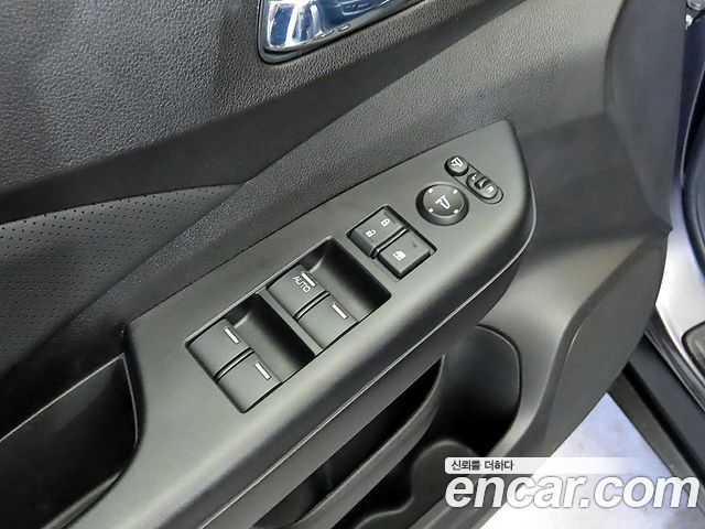 Honda CR-V 2015 — photo 14