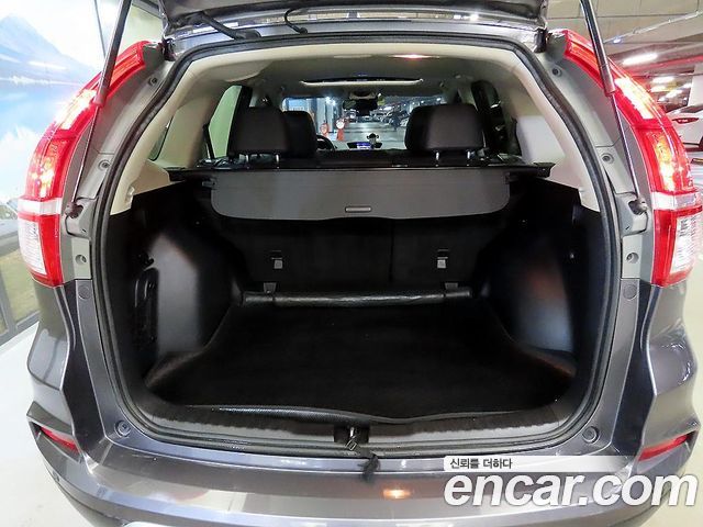 Honda CR-V 2015 — photo 18