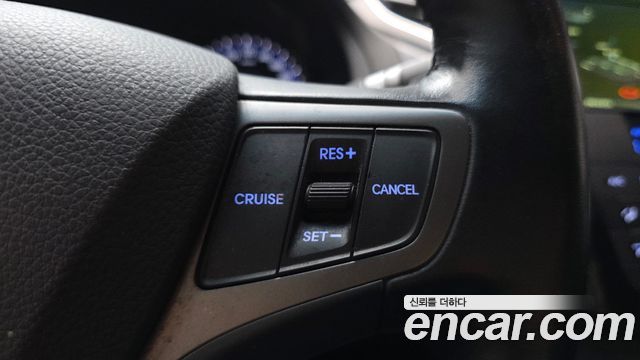 Hyundai i40 2016 — photo 19