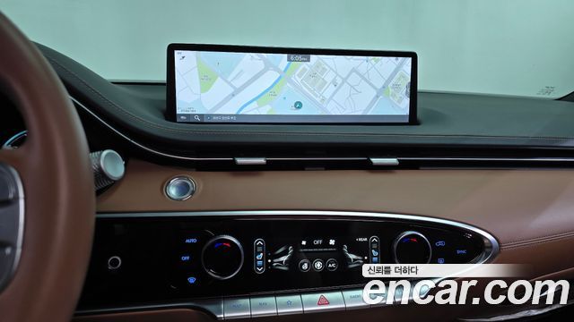 Genesis GV70 2024 — photo 18