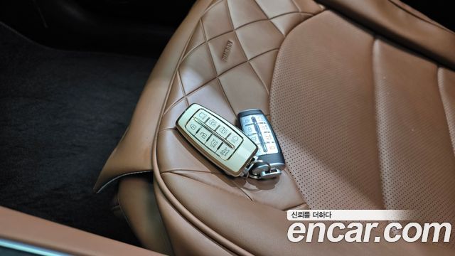Genesis GV70 2024 — photo 21