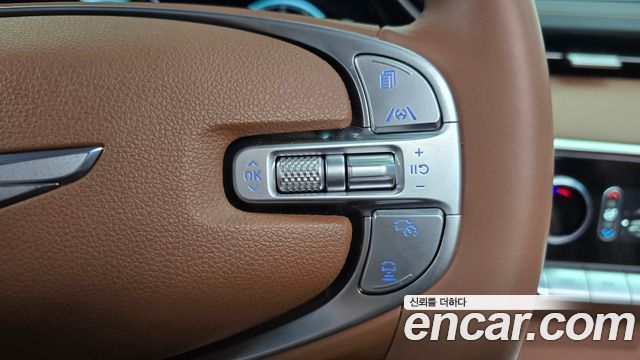 Genesis GV70 2024 — photo 22