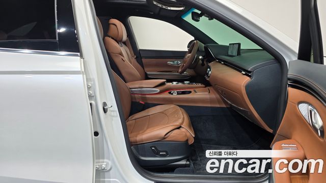 Genesis GV70 2024 — photo 16