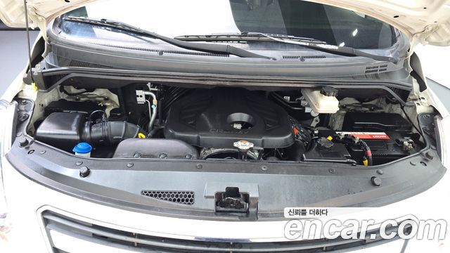 Hyundai Starex 2016 — photo 6