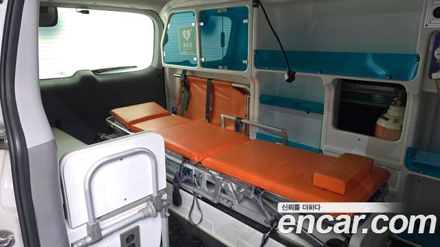 Hyundai Starex 2016 — photo 17