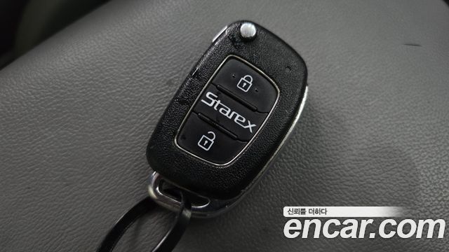 Hyundai Starex 2016 — photo 21