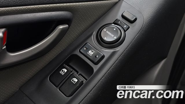Hyundai Starex 2016 — photo 29