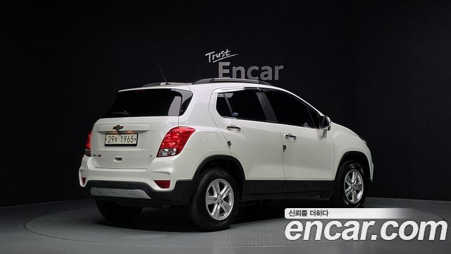 Chevrolet Korea Trax 2019 — photo 2