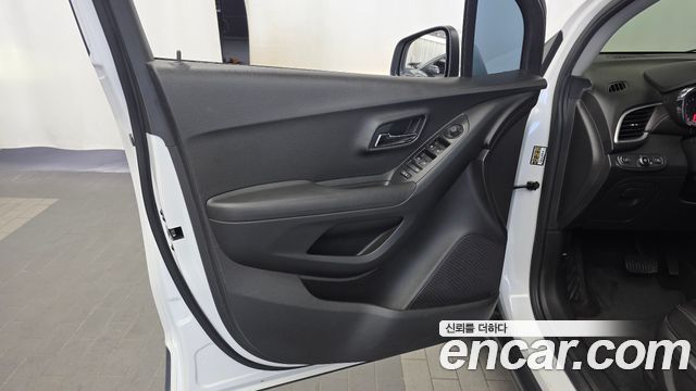 Chevrolet Korea Trax 2019 — photo 14