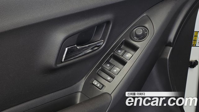 Chevrolet Korea Trax 2019 — photo 28