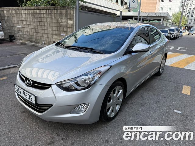 Hyundai AVANTE 2012 — photo 1