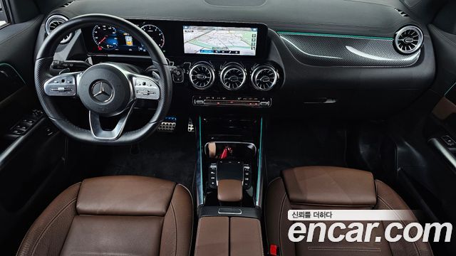 Mercedes-Benz GLA-Class 2023 — photo 7