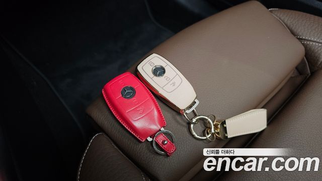 Mercedes-Benz GLA-Class 2023 — photo 17
