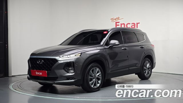 Hyundai Santafe 2019 — photo 1