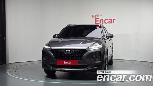 Hyundai Santafe 2019 — photo 3