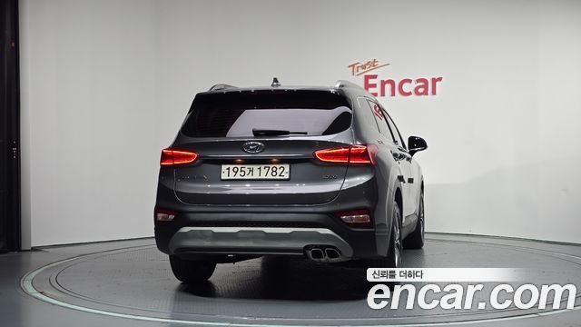 Hyundai Santafe 2019 — photo 4
