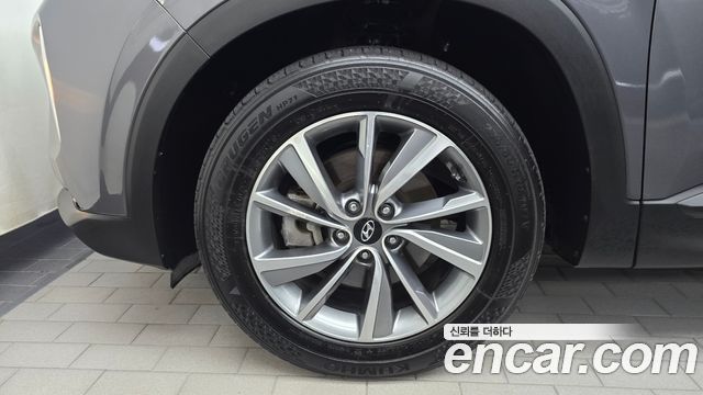 Hyundai Santafe 2019 — photo 5