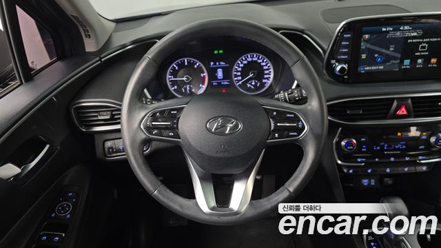 Hyundai Santafe 2019 — photo 20