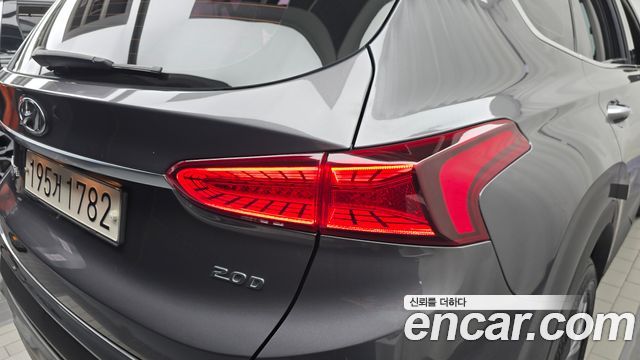 Hyundai Santafe 2019 — photo 9