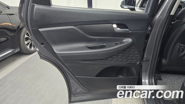 Hyundai Santafe 2019 — photo 15