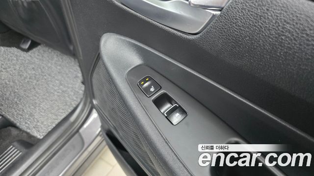 Hyundai Santafe 2019 — photo 33