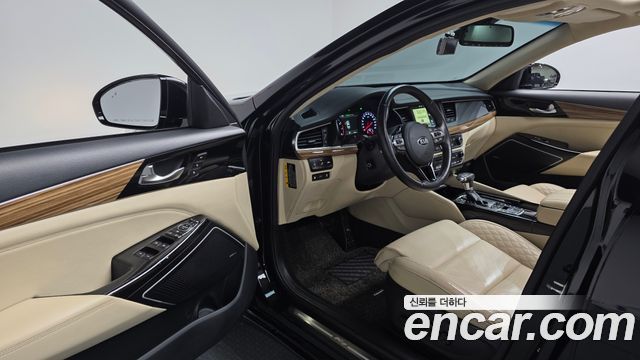 Kia K7 2016 — photo 13
