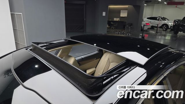Kia K7 2016 — photo 25