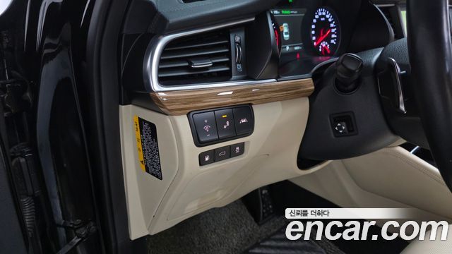 Kia K7 2016 — photo 29