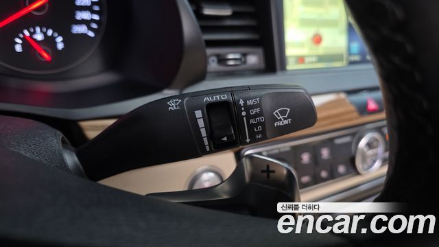 Kia K7 2016 — photo 30
