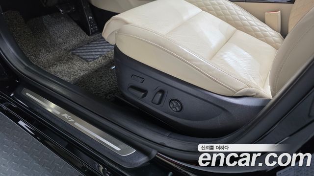 Kia K7 2016 — photo 32