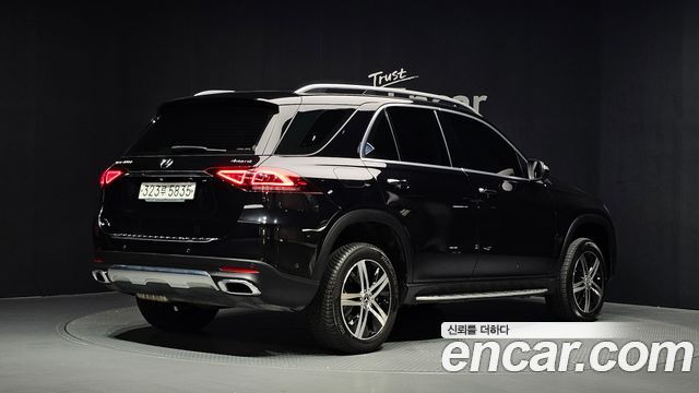 Mercedes-Benz GLE-Class 2019 — photo 2
