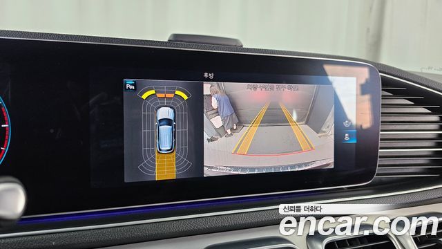Mercedes-Benz GLE-Class 2019 — photo 15